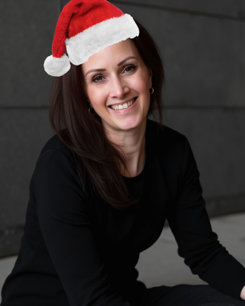 Anja Weihnachten mit Mütze